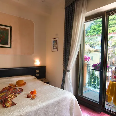 Hotel Santa Lucia Minori