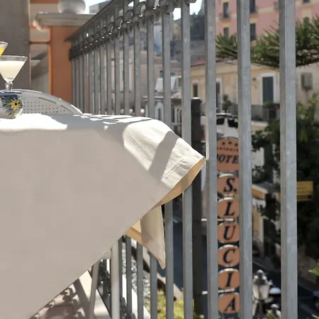 Santa Lucia Otel 4*