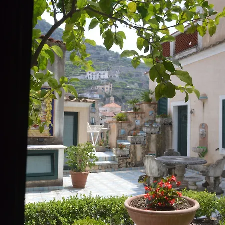 Santa Lucia Hotel 4*