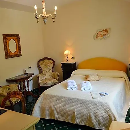 Santa Lucia Otel Minori